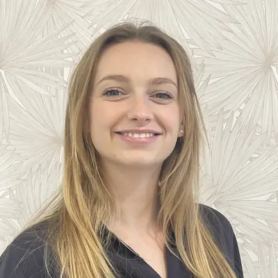 Charlotte  THOMAS